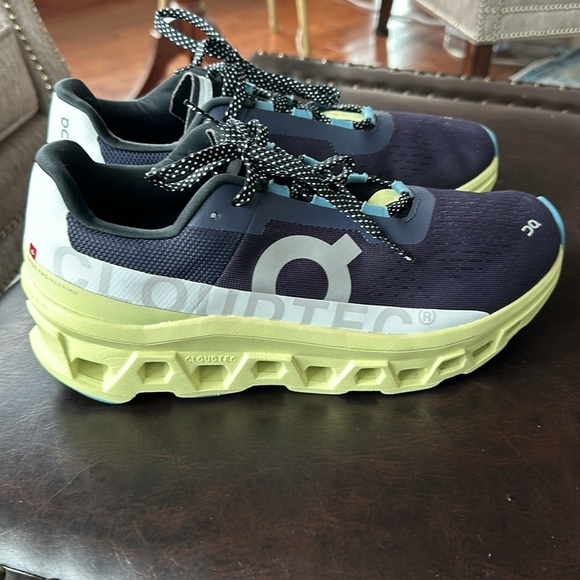 On Running Cloudmonster 'Iron Hay' size 10 new - Picture 7 of 8